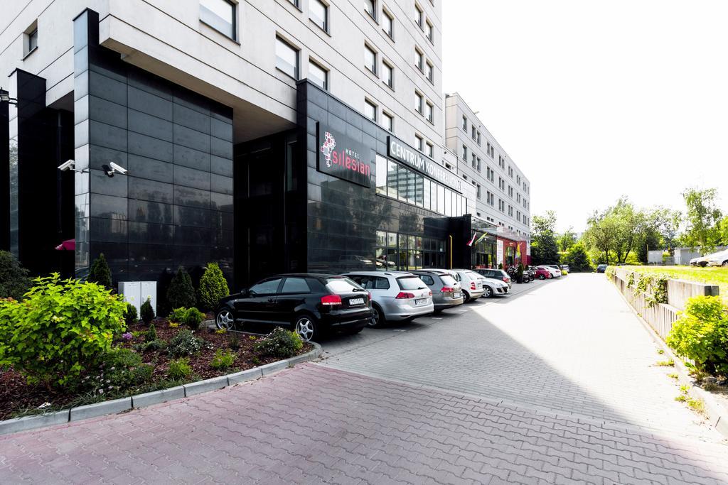 Economy Silesian Hotel Katowice Exterior photo